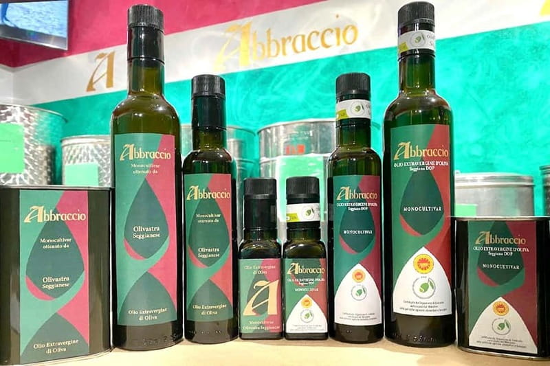 Seggiano: Guided Tour of the Olive Grove and Food Tasting - The tasting: bruschetta, potato cream, and gelato