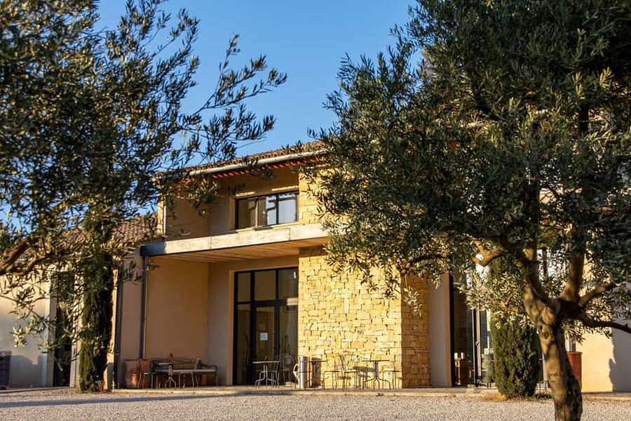 Self tour of the olive oil mill & olive oil tasting - Key Points At A Glance
