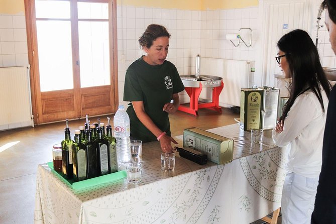 Semi Private Wine, Olive Oil, and Terroir Tour of Heraklion area with Tastings - Leaving Heraklion for the Peza vineyards