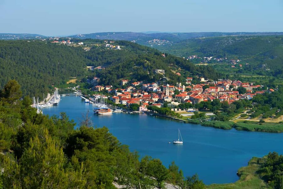 Šibenik: Croatia in a Day, Vistas, History, Olive Oil, Wine - From Šibenik into Dalmatia’s back country