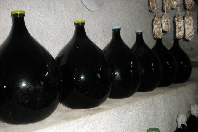 Sorrento Farm and Food Experience including Olive Oil, Limoncello, Wine tasting - Olive oil tasting with useful context
