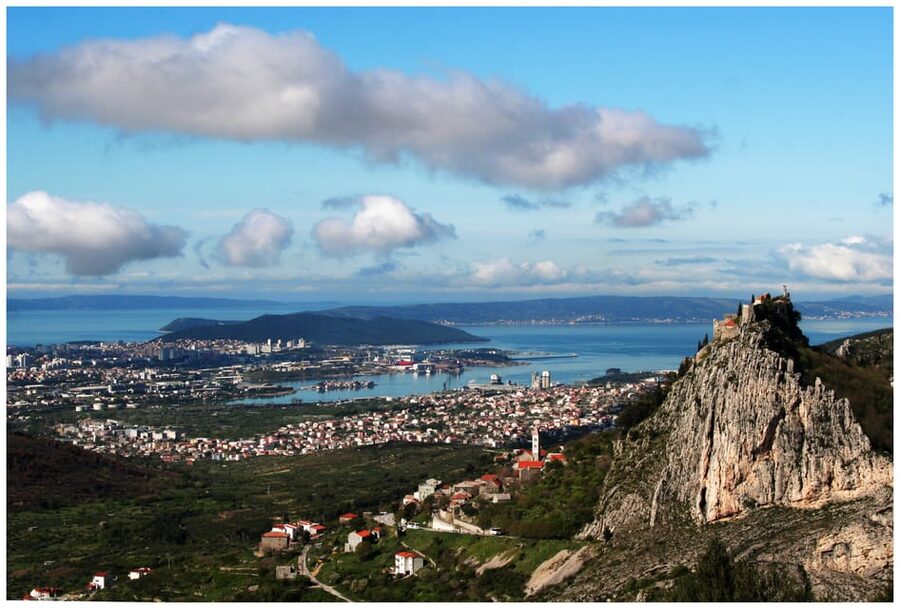 Split: Klis Fortress GOT and Olive Museum Entry Tickets - Game of Thrones, without the fantasy decoration