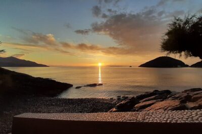 Sunset Magic E-bike Tour at Sunset in Capoliveri