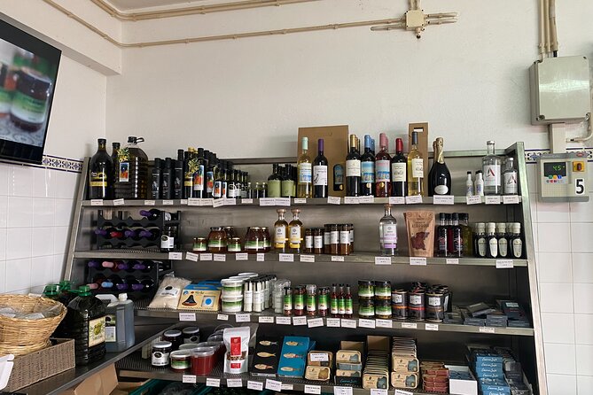 Tavira Olive Experience Factory Tour and Tasting - What you learn about table olives