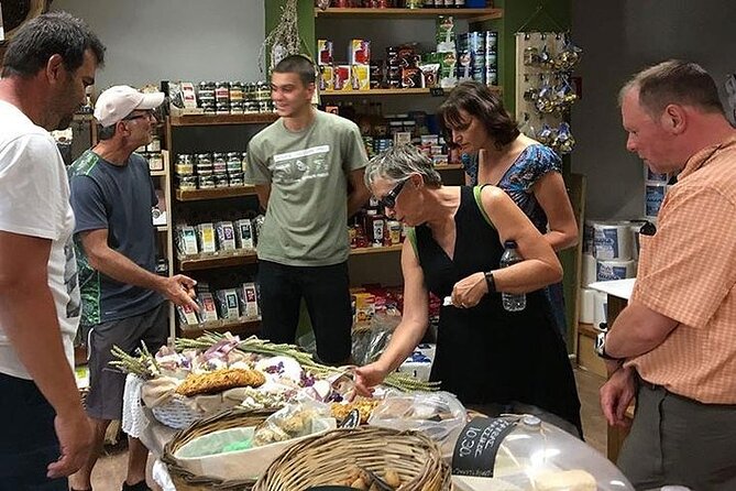 The valley of Zeus (Olive oil, wine tasting)-Knossos palace tour - From ancient palace to Cretan table