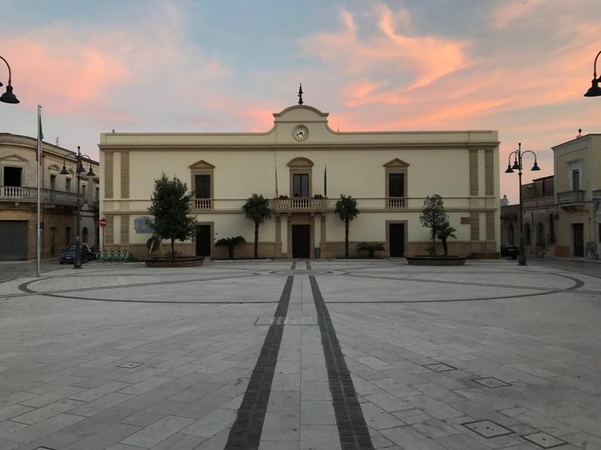 Villa Castelli: Highlights Walking Tour w/ Olive Oil Tasting - Should you book this walking tour?